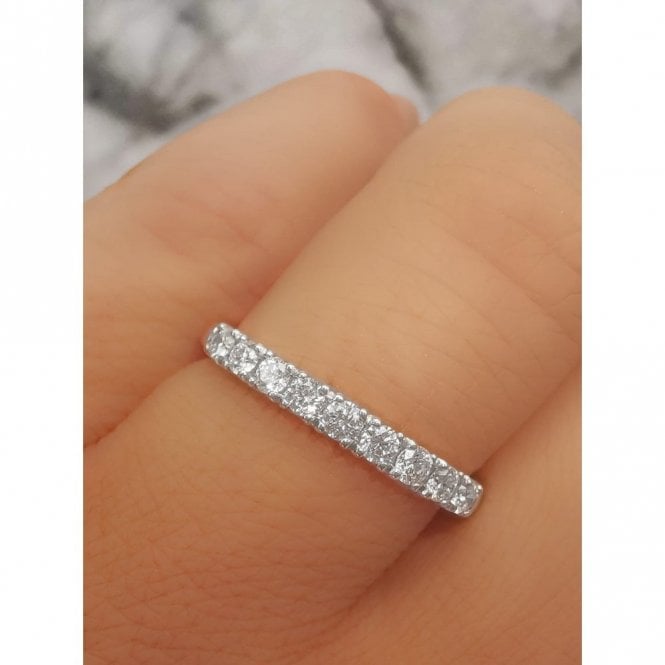 Faith Diamonds 9ct Canadian WG 0.30ct Round Brilliant Claw Set Wedding/Eternity Ring Diamond carat weight - 0.30ct Cut - Round Brilliant Colour - G/H Colour Clarity - Si1/Si2  Size M (Sizes Available to Order)