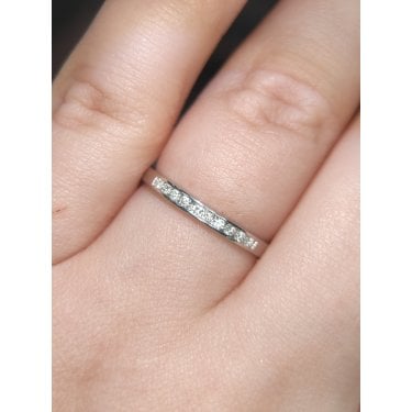 9ct Canadian White Gold 0.10ct Round Brilliant Wedding/Eternity Ring
