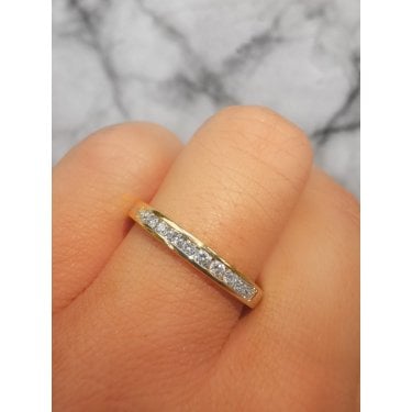 9ct Canadian Yellow Gold 0.20ct Total 10 Stone Channel Set Eternity Ring