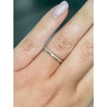 9ct Yellow Gold 0.15ct Round Brilliant Offset Wedding/Eternity Ring