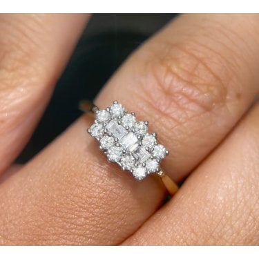 9ct Yellow Gold 0.50ct Round Brilliant & Baguette Diamond Cluster Ring