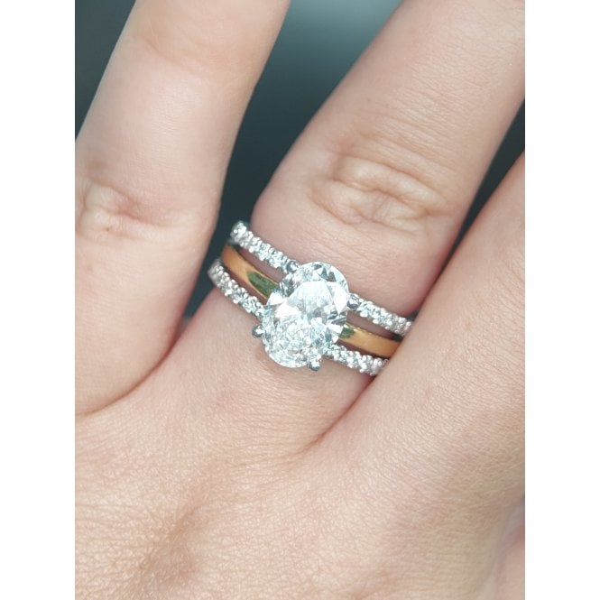 Faith Diamonds 18ct Yellow Gold & Platinum 2.66ct Total D/E Colour Oval Cut Solitaire with Hidden Halo and Two Diamond Split Bands LAB Grown Diamond Certified Ring 