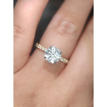 18ct Yellow Gold with Platinum Head 1.79ct Total D/E Colour Round Brilliant Cut Solitaire with Diamond Shoulders LAB Grown Diamond Certified Ring 