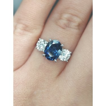 18ct Yellow Gold with Platinum Head 2.37ct Oval Sapphire with 1.00ct D/E Colour Round Brilliant Three Stone LAB Grown Diamond Certified Ring