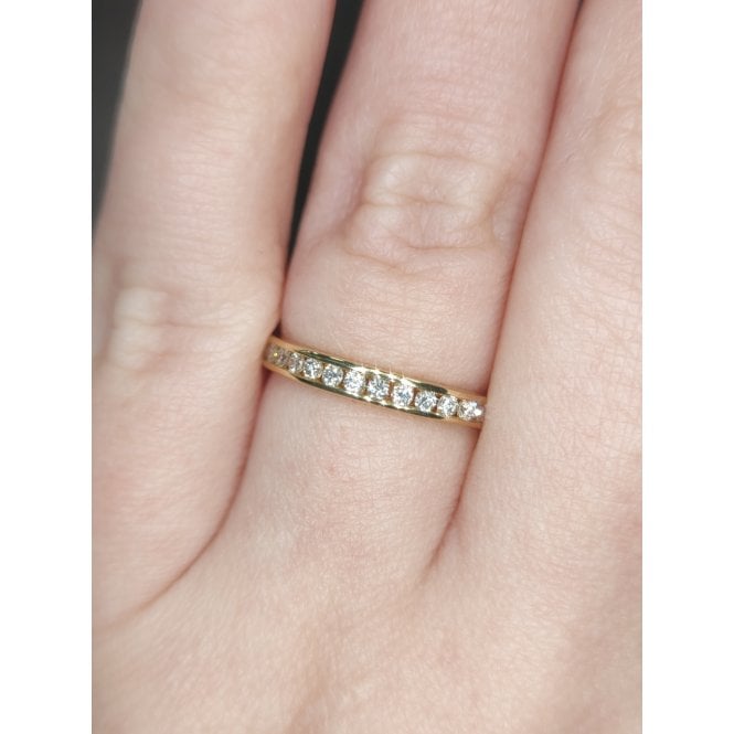Faith Diamonds 9ct Yellow Gold 0.25ct D/E Colour Round Brilliant Cut Channel Set LAB Grown Diamond Certified Ring