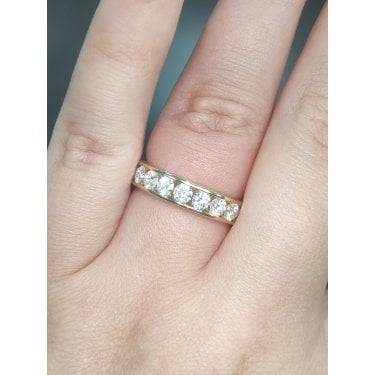 9ct Yellow Gold 1.00ct Total D/E Colour Round Brilliant Cut Channel Set LAB Grown Diamond Certified Ring
