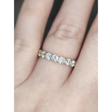 9ct Yellow Gold 1.00ct Total D/E Colour Round Brilliant Cut Claw Set LAB Grown Diamond Certified Ring
