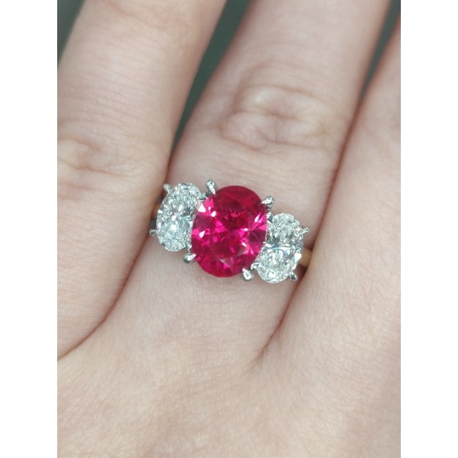 Faith Diamonds 9ct Yellow Gold 2.18ct Oval Ruby with 1.40ct D/E Oval Cut Diamond Sides LAB Grown Diamond Certified Ring