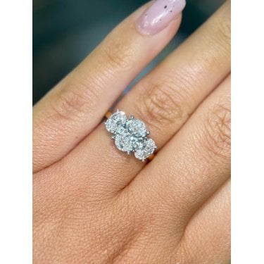 9ct Yellow Gold 2.56ct Total D/E Colour Oval Cut Three Stone LAB Grown Diamond Certified Ring