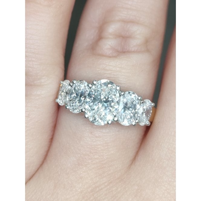 Faith Diamonds 9ct Yellow Gold 2.60ct Total D/E Colour Oval Cut Five Stone LAB Grown Diamond Certified Ring