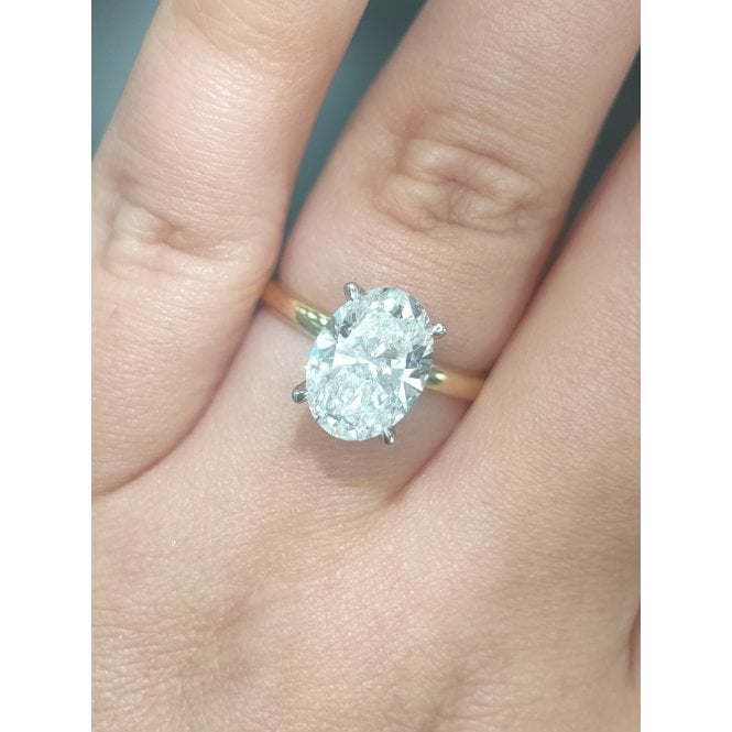 Faith Diamonds 9ct Yellow Gold 3.10ct Total D/E Colour Oval Cut Solitaire with Hidden Halo LAB Grown Diamond Certified Ring