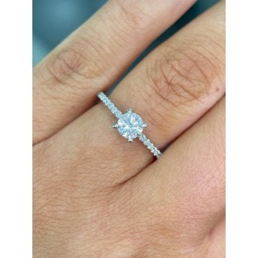 Platinum 0.73ct D/E Colour Round Brilliant Solitaire LAB Grown Diamond Ring Certified