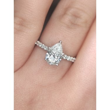 Platinum 1.36ct D/E Colour Pear Cut Solitaire LAB Grown Diamond Ring Certified