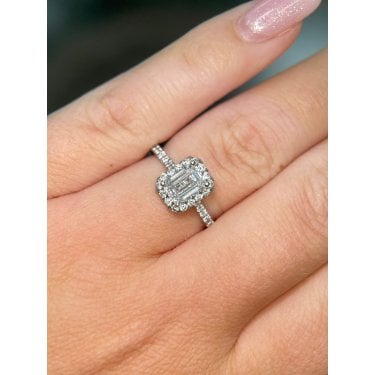 Platinum 1.39ct D/E Colour Emerald Cut Solitaire LAB Grown Diamond Certified Ring