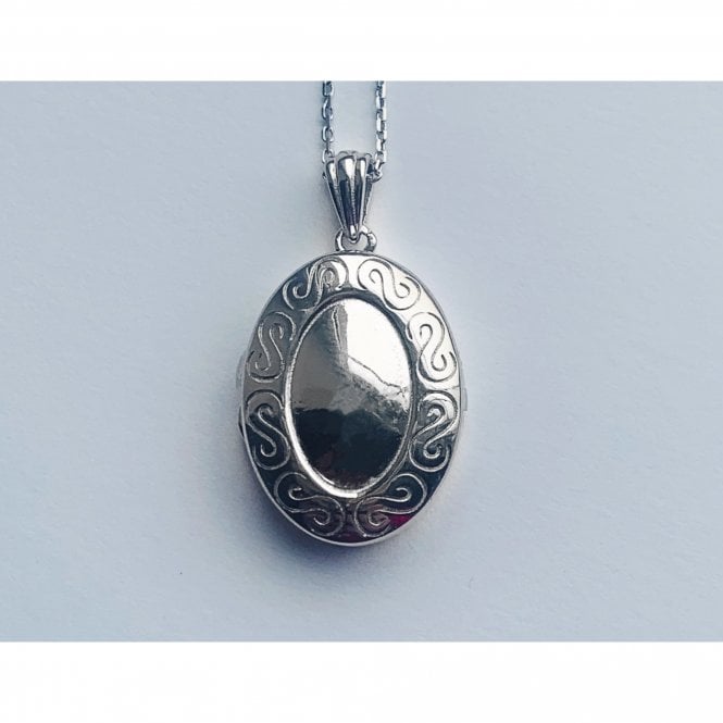 Faith Sterling Silver Sterling Silver Plain Silver With Engraved Surround 22 x 16mm Locket & 18