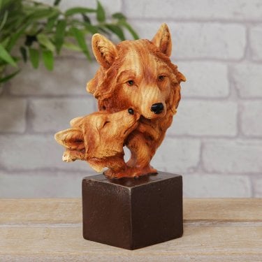 Naturecraft Wolves Wood Effect Resin Figurine 15cm x 9.5cm x 8cm 