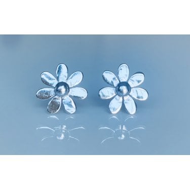 Sterling Silver Plain Flower with Raised Centre Stud Earrings 10x10mm